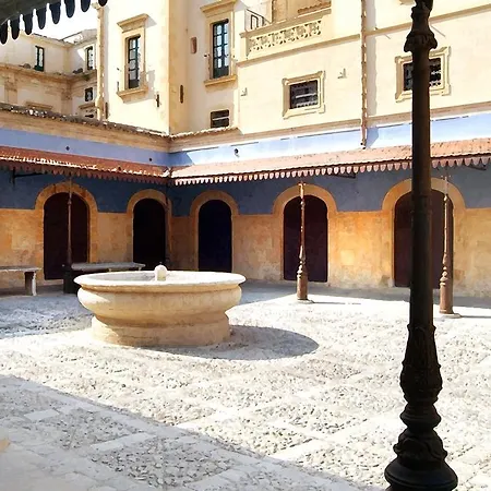 Nyaraló Cristina
