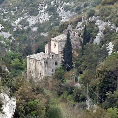Cristina Holiday home *